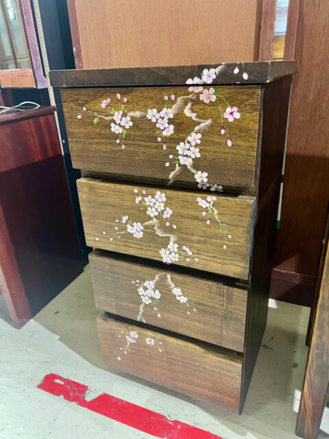 タンス – 沖縄の家具・家電・健康器具・インテリア用品などの中古品