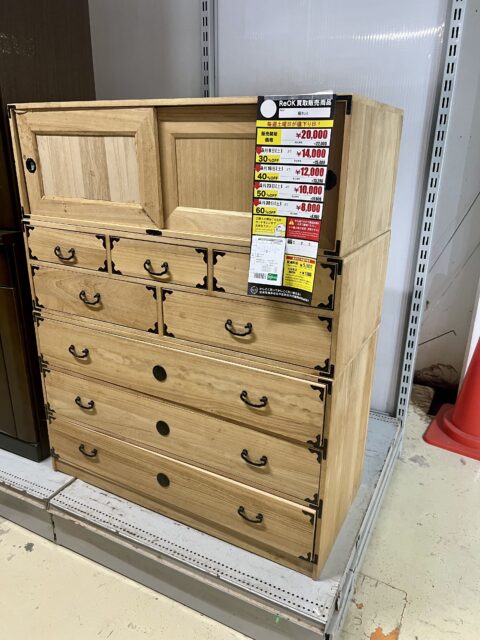 タンス – 沖縄の家具・家電・健康器具・インテリア用品などの中古品