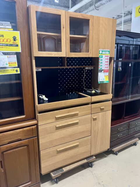 2面食器棚 k 未使用品 食器棚 – 沖縄の家具・家電・健康器具・インテリア用品などの中古品