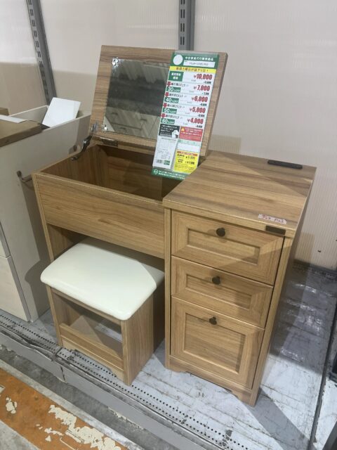 ドレッサー – 沖縄の家具・家電・健康器具・インテリア用品などの中古